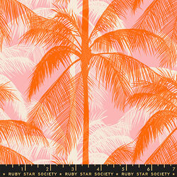 Poolside Palms in Balmy