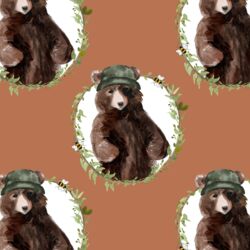 Honey Bear Wreath in Terracotta