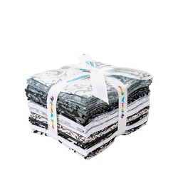 Expressions Batiks Fat Quarter Bundle in Blooms at Dusk