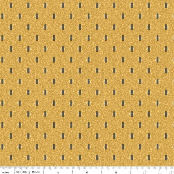 Dashes in Gold