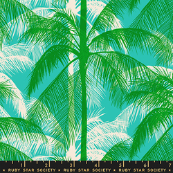 Poolside Palms in Tropic