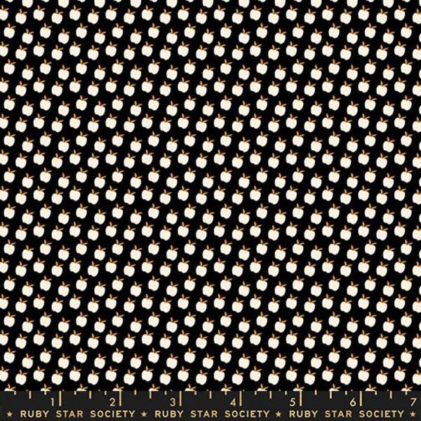 Apples in Black