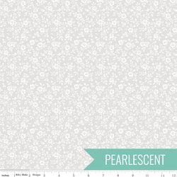Small Floral in White Pearl