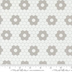 Quilted in Cream Grey