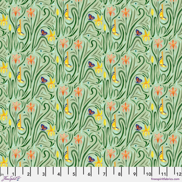 Daylily Dance in Green