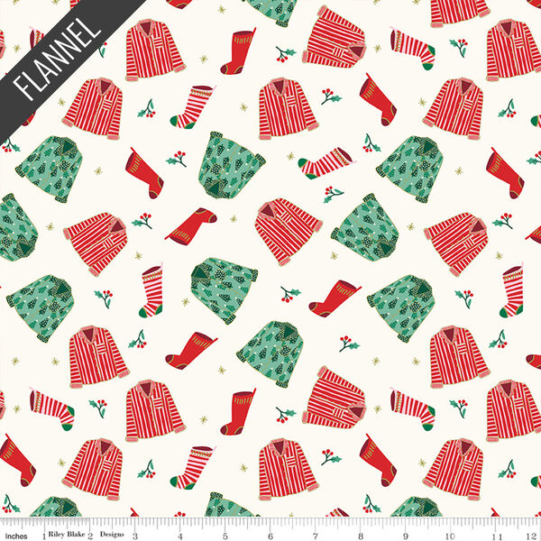 Christmas Pajamas Flannel in Cream