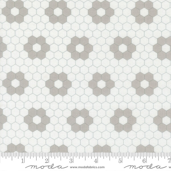 Quilted in Cream Grey