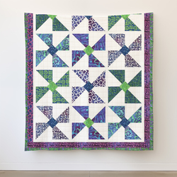 Bold In Bloom Quilt Kit