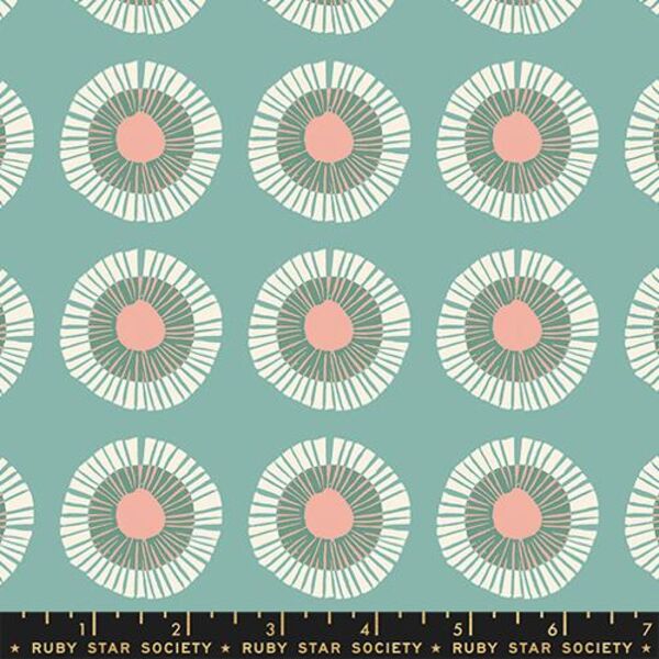 Seaside Daisy in Light Green