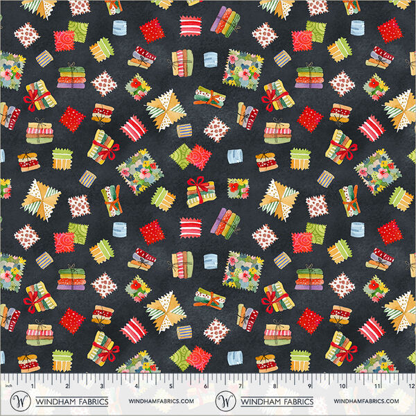 Fabric Bundles in Black