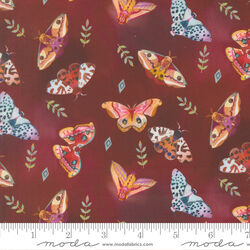 Moth Array in Woodsy