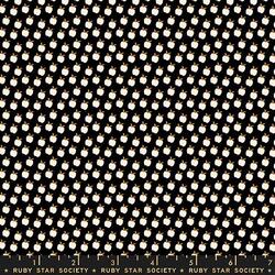Apples in Black
