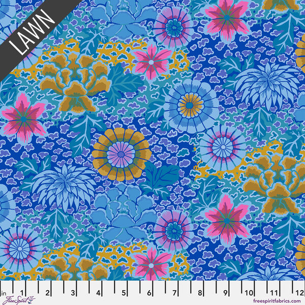 Dream Lawn in Blue