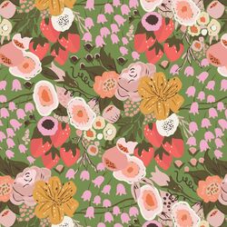 Berry Bouquet in Leafy