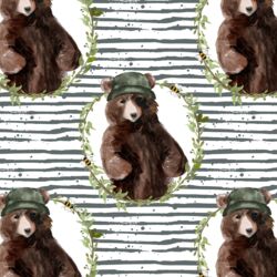 Honey Bear Wreath in Storm Stripes