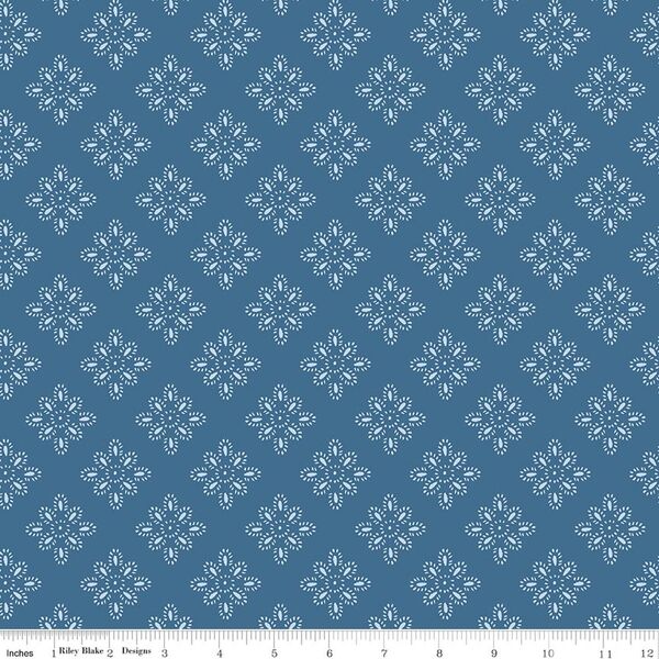 Eyelet in Denim
