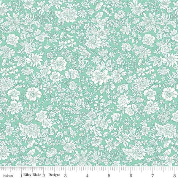 Emily Belle in Soft Mint
