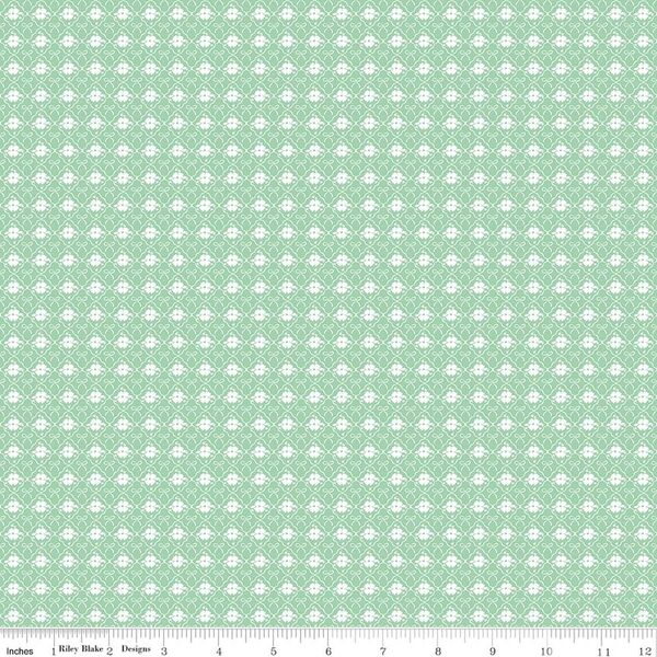 Trellis in Green