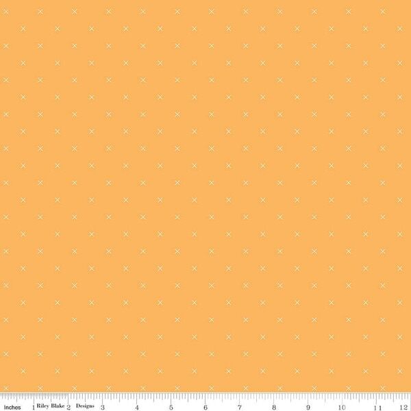 Bee Cross Stitch in Daisy