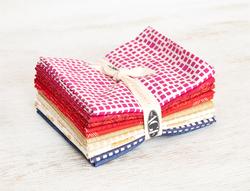 Sweet Treats Fat Quarter Bundle in Berry Parfait