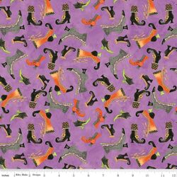 Boots Toss in Purple