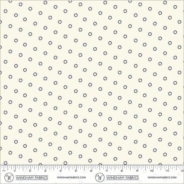 Daisies in Cream