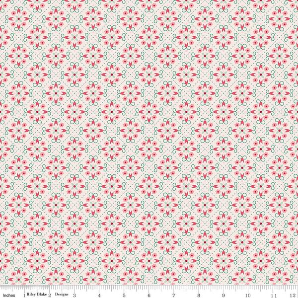 Wallpaper in Latte