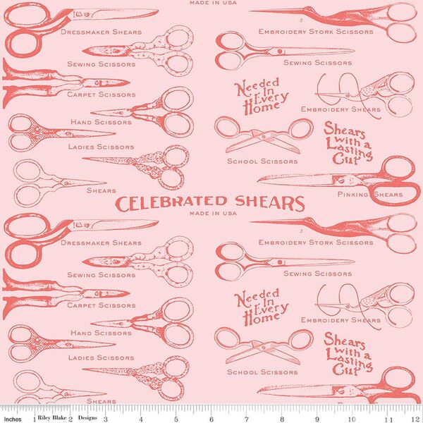 Sewing Shears in Pink
