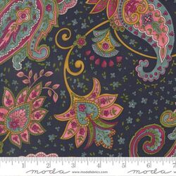 Posh Paisley in Midnight
