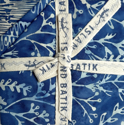 Meadow Brook Batiks 5" Square Pack