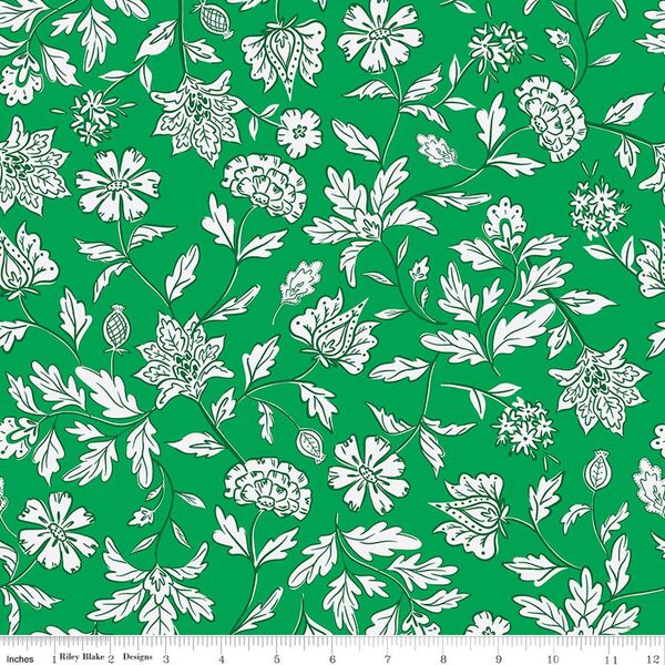 Main in Green