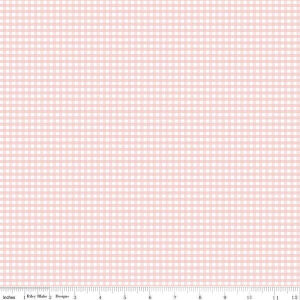 1/8" Gingham in Baby Pink